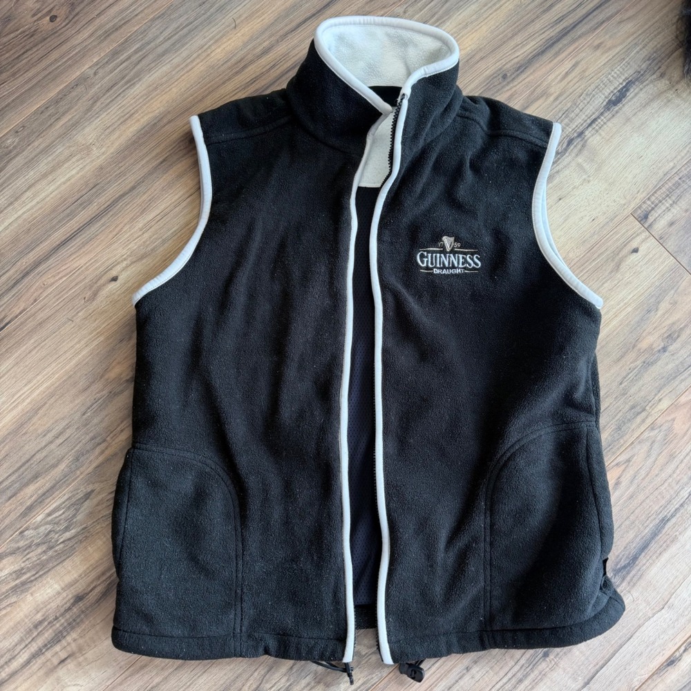 Guinness Draught Mens Fleece Vest Black  Embroidered Logo Large Beer Bartender